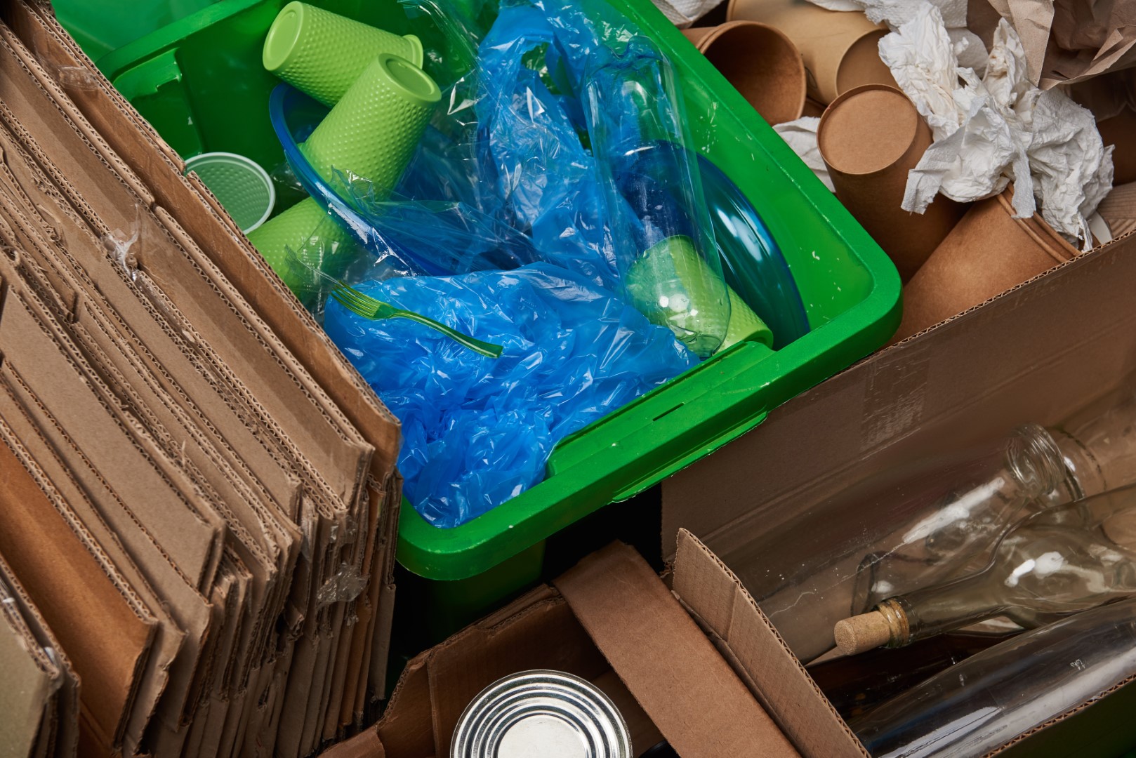 Diferencias entre reciclaje de envases domésticos, comerciales e industriales