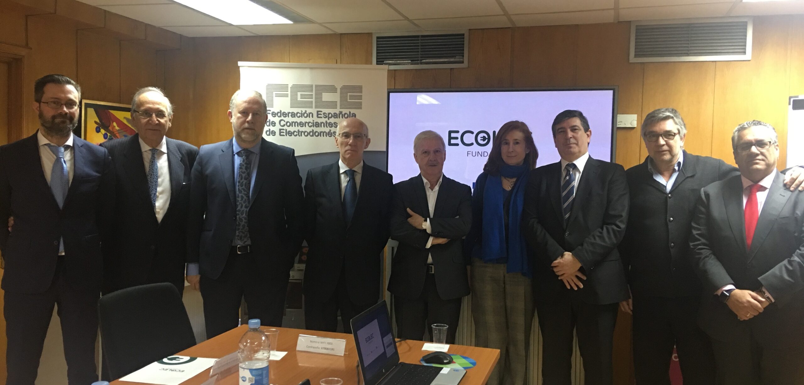 Más de una decena de cadenas de tiendas de electrodomésticos apoyan el programa #GreenShop de la Fundación ECOLEC